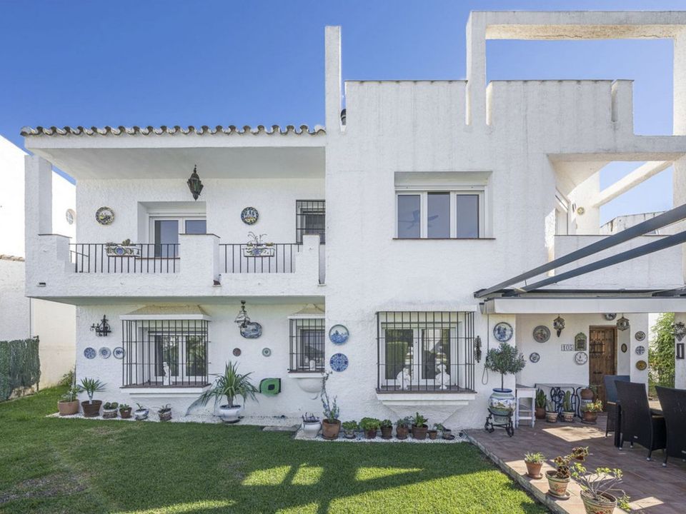 Villa i La Duquesa, Malaga - foto 1