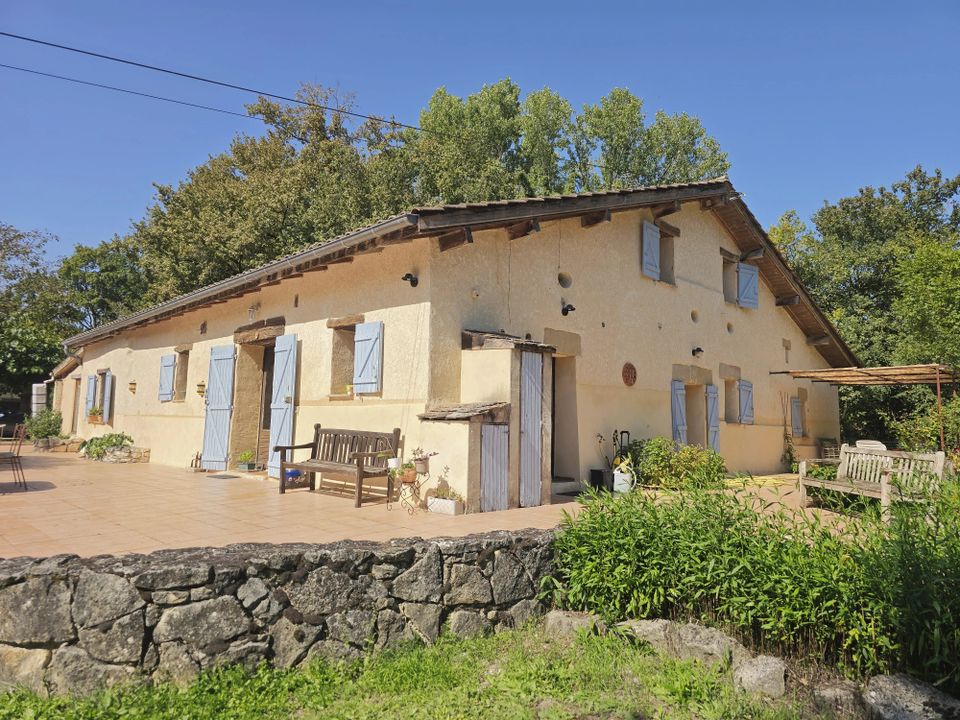 Villa i Lauzun, Lot-et-Garonne - foto 1