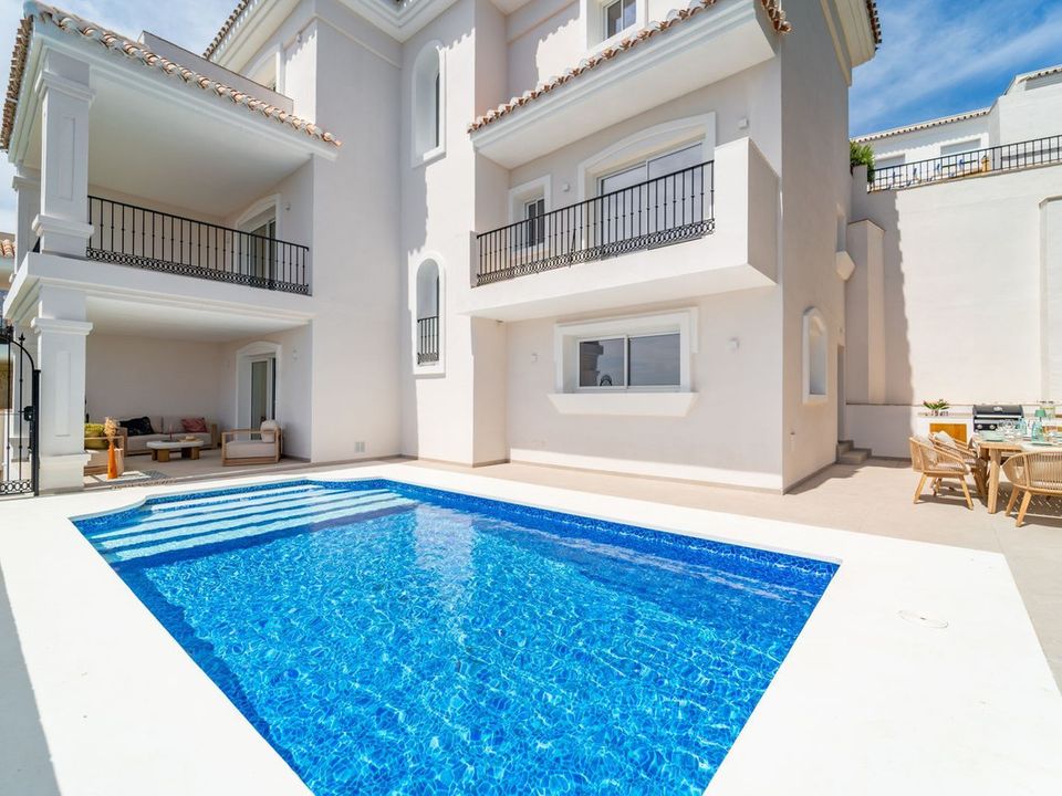 Villa i Fuengirola, Malaga - foto 1