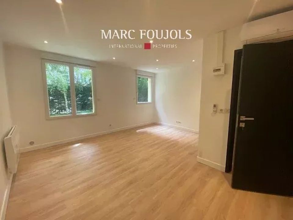 Apartment in Chantilly, Oise - photo 3
