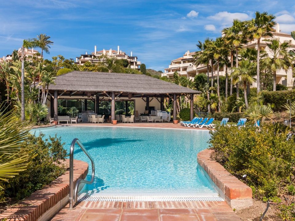 Lejlighed i Benahavis, Malaga - foto 4