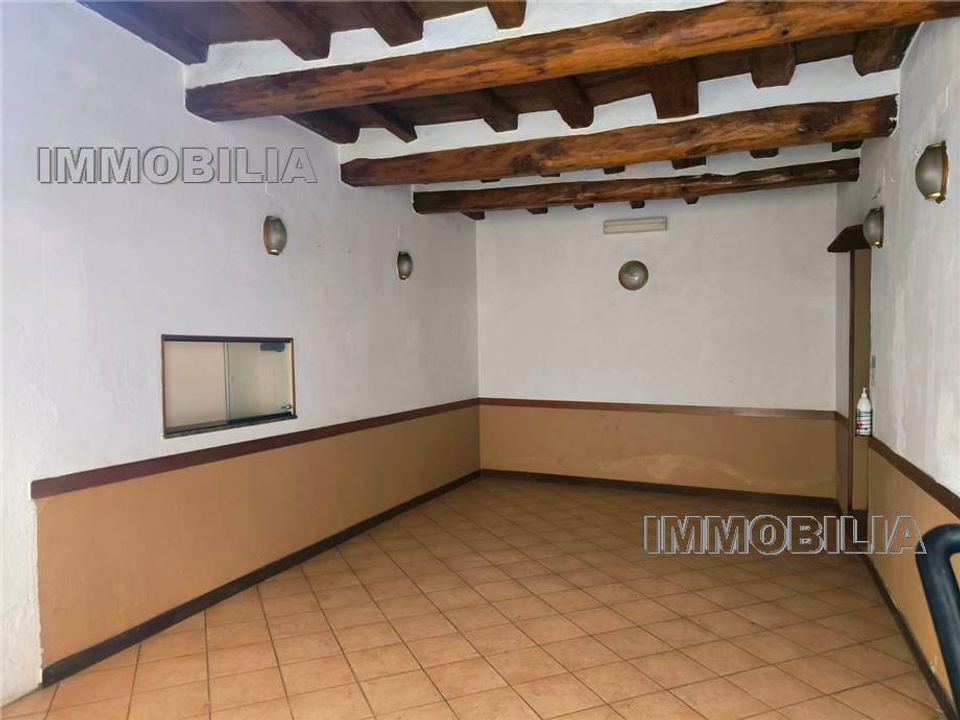 Erhvervsejendom i Sansepolcro, Arezzo - foto 1