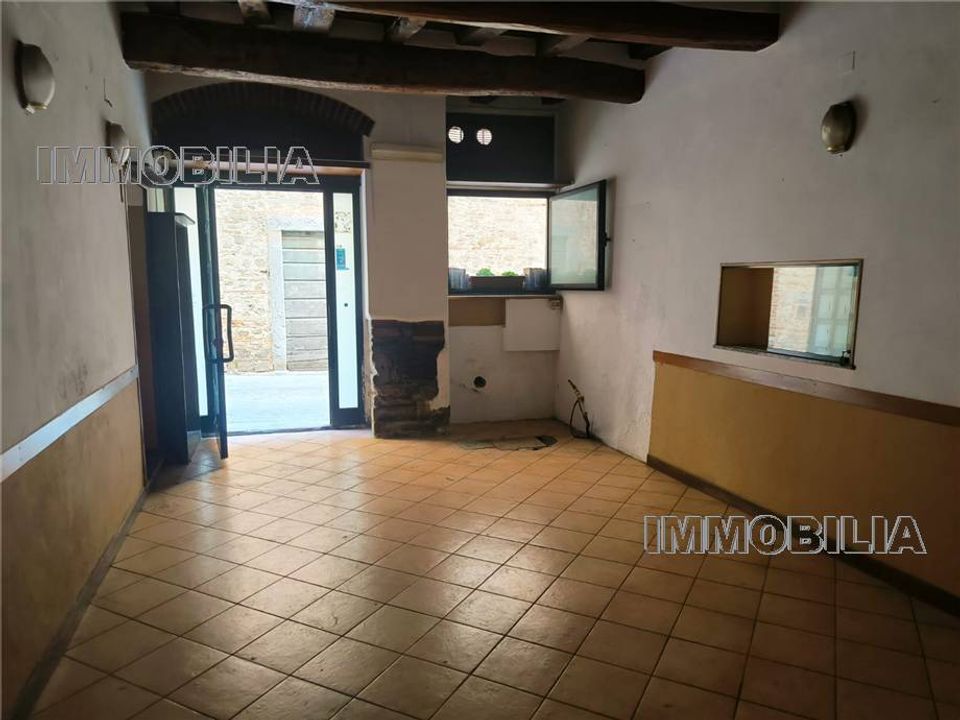 Erhvervsejendom i Sansepolcro, Arezzo - foto 5