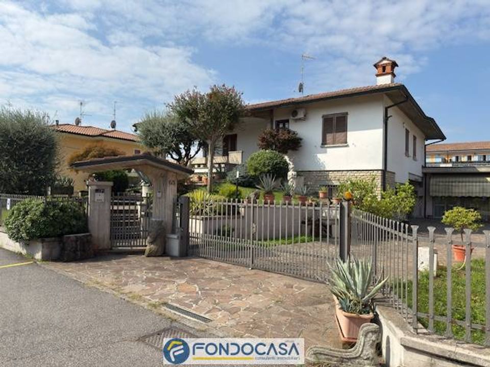 Villa i Rovato, Brescia - bilde 1