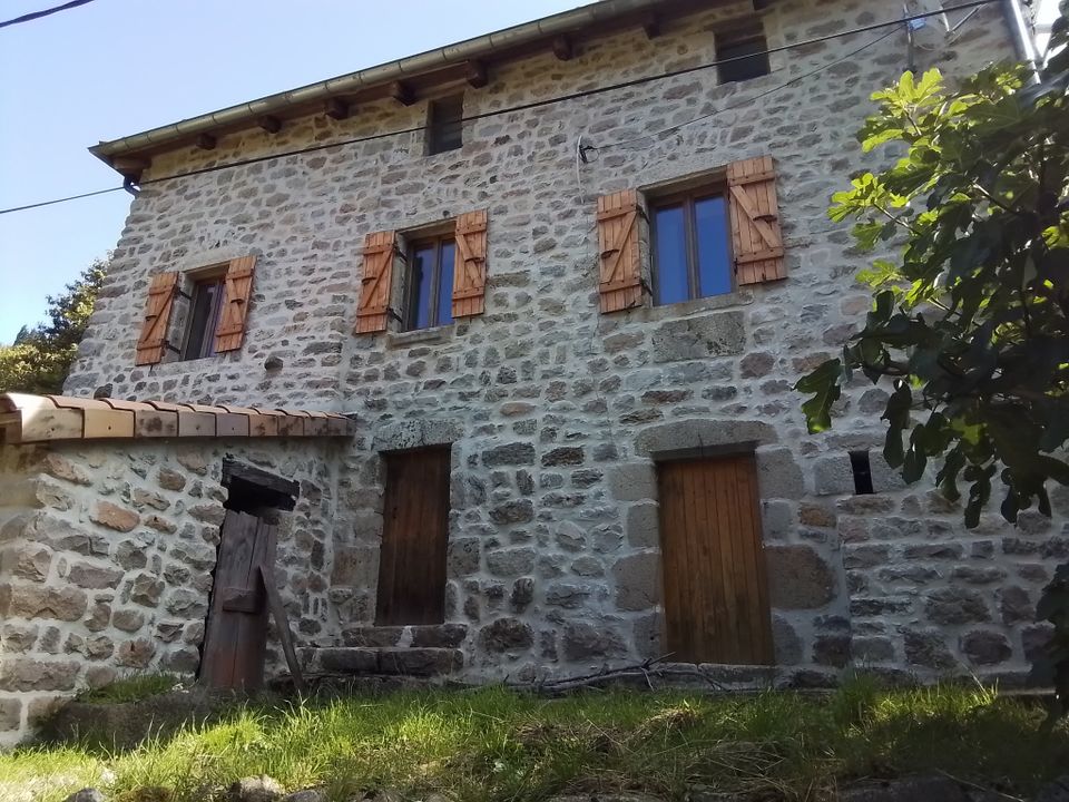 Masia a Antraigues-sur-Volane, Ardeche - foto 1