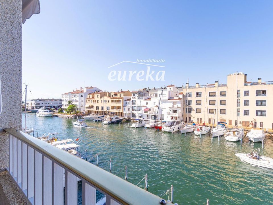 Lejlighed i Empuriabrava, Gerona - foto 2