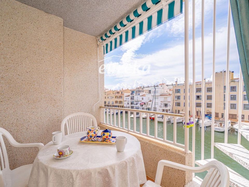 Lejlighed i Empuriabrava, Gerona - foto 3