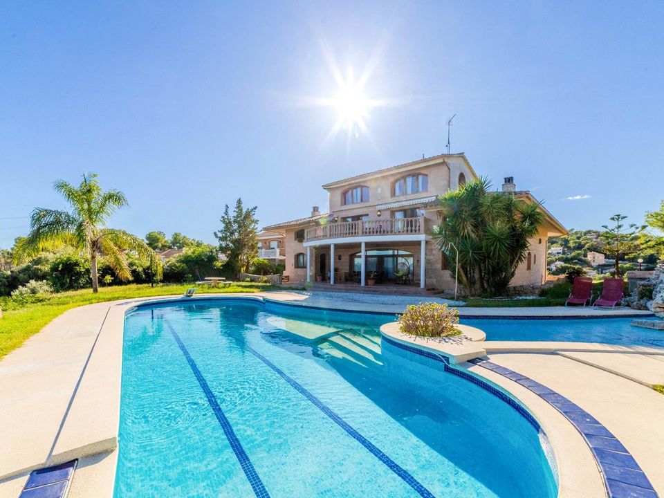 Villa i Cubelles, Barcelona - foto 1