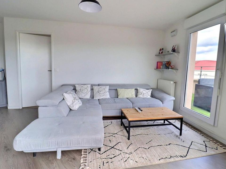 Lejlighed i Neuilly-sur-Marne, Seine-Saint-Denis - foto 2