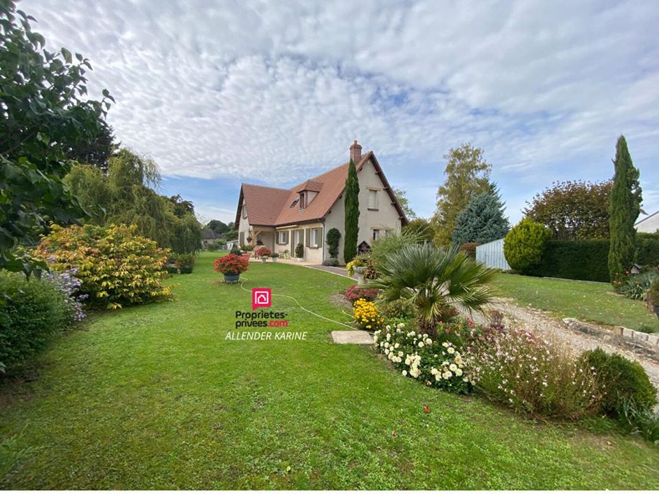Villa i Saint-Denis-lès-Sens, Yonne - foto 1