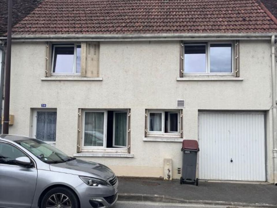 Villa i Arcis-sur-Aube, Aube - foto 1