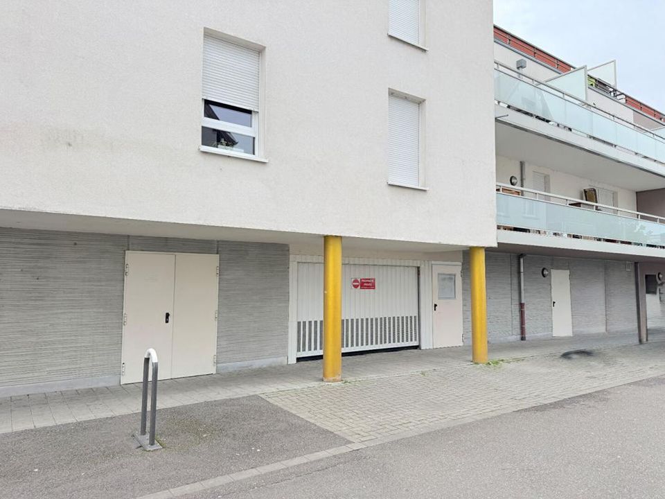 Parkeringsplass i Bischheim, Bas-Rhin - bilde 4