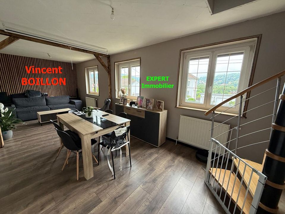 Villa i Courcelles-les-Montbeliard, Doubs - foto 1