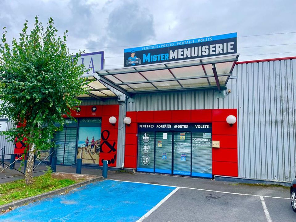 Erhvervsejendom i Nogent-sur-Oise, Oise - foto 1