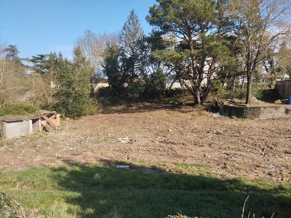 Helårsgrund i Oree-d'Anjou, Maine-et-Loire - foto 1