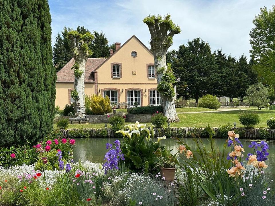 Farm hus i Saint-Germain-des-Prés, Loiret - foto 1