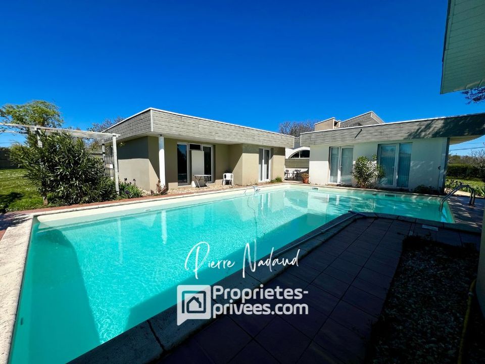 Villa i La Lande-de-Fronsac, Gironde - foto 1