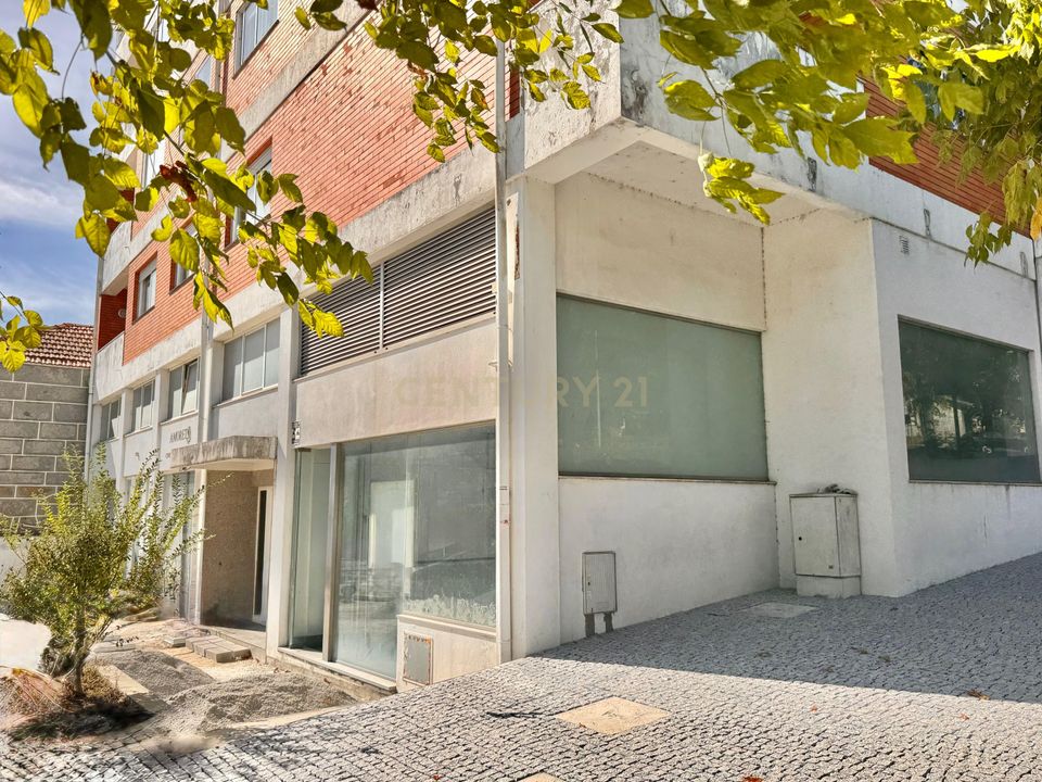 Erhvervsejendom i Santo Tirso, Porto - foto 3