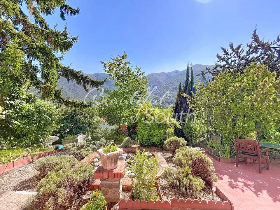 Villa i Arles-sur-Tech, Pyrenees-Orientales - foto 2