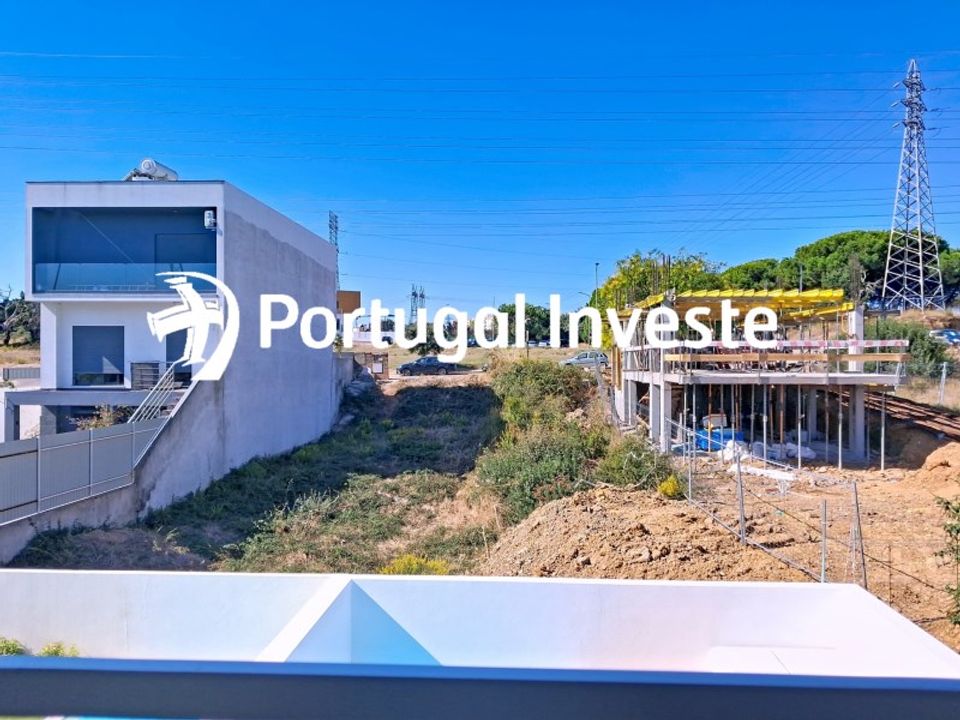 Helårsgrund i Setubal, Setubal - foto 1