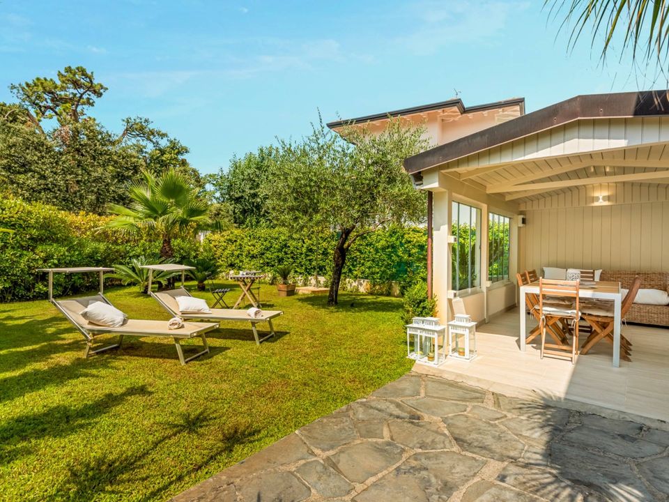 Villa i Forte dei Marmi, Lucca - bilde 1