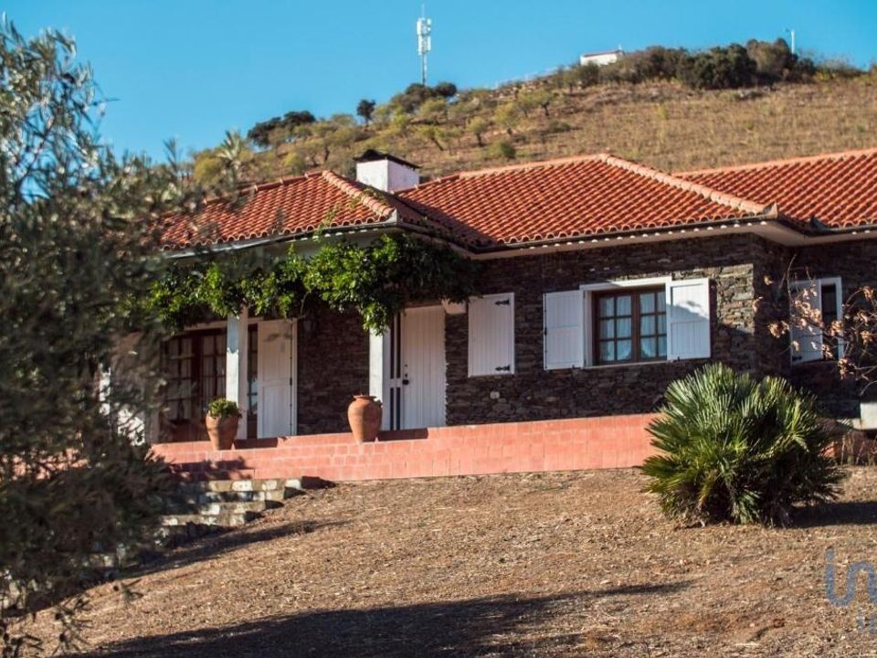 Byhus i Mogadouro, Braganca - foto 2