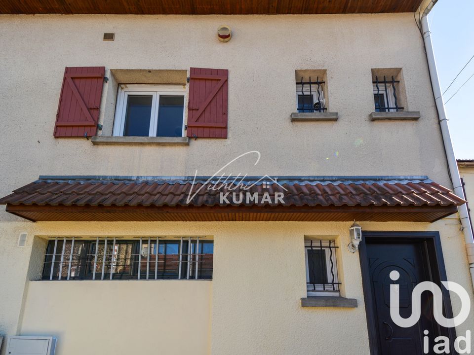 Villa i Aulnay-sous-Bois, Seine-Saint-Denis - foto 1