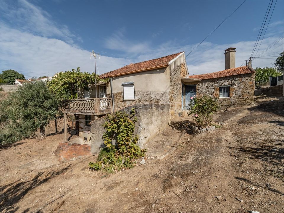 Villa en Covilha, Castelo Branco - foto 1