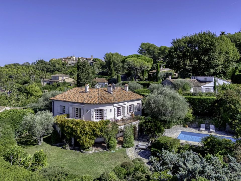 Villa i Mougins, Alpes-Maritimes - foto 1