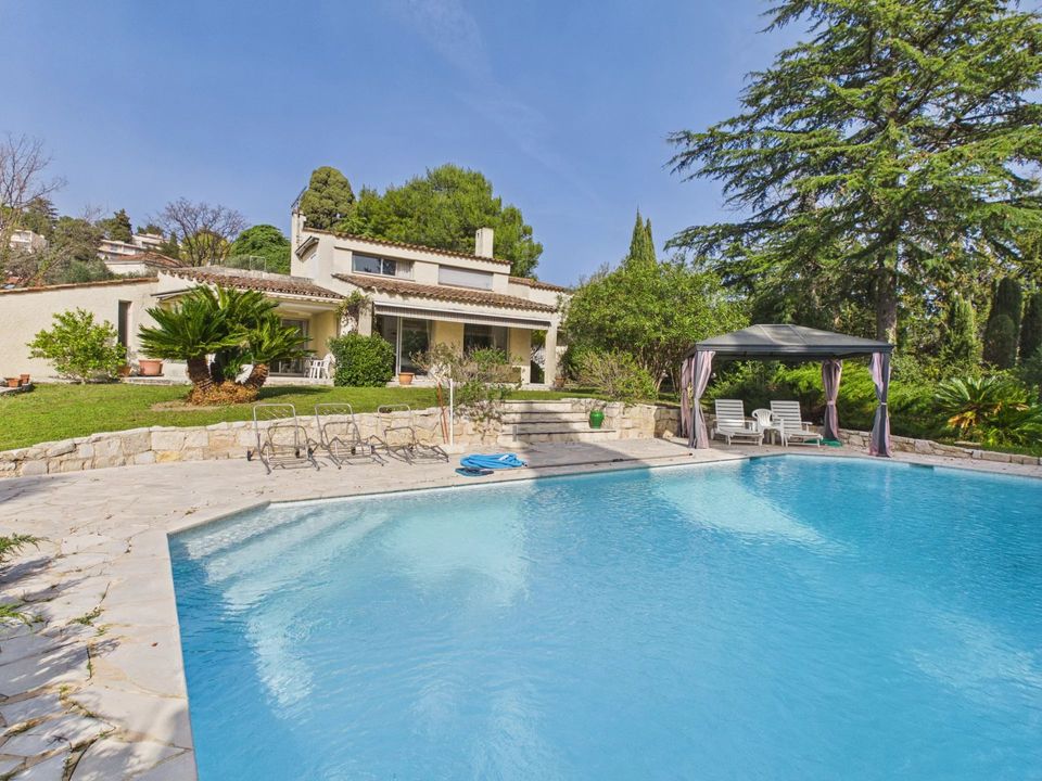 Villa i Grasse, Alpes-Maritimes - foto 1
