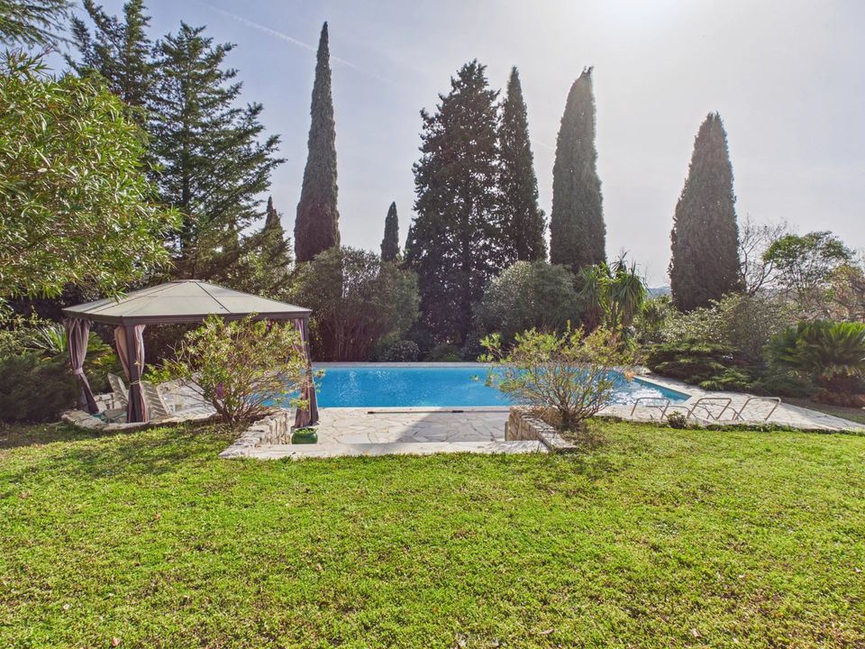 Villa i Grasse, Alpes-Maritimes - foto 2