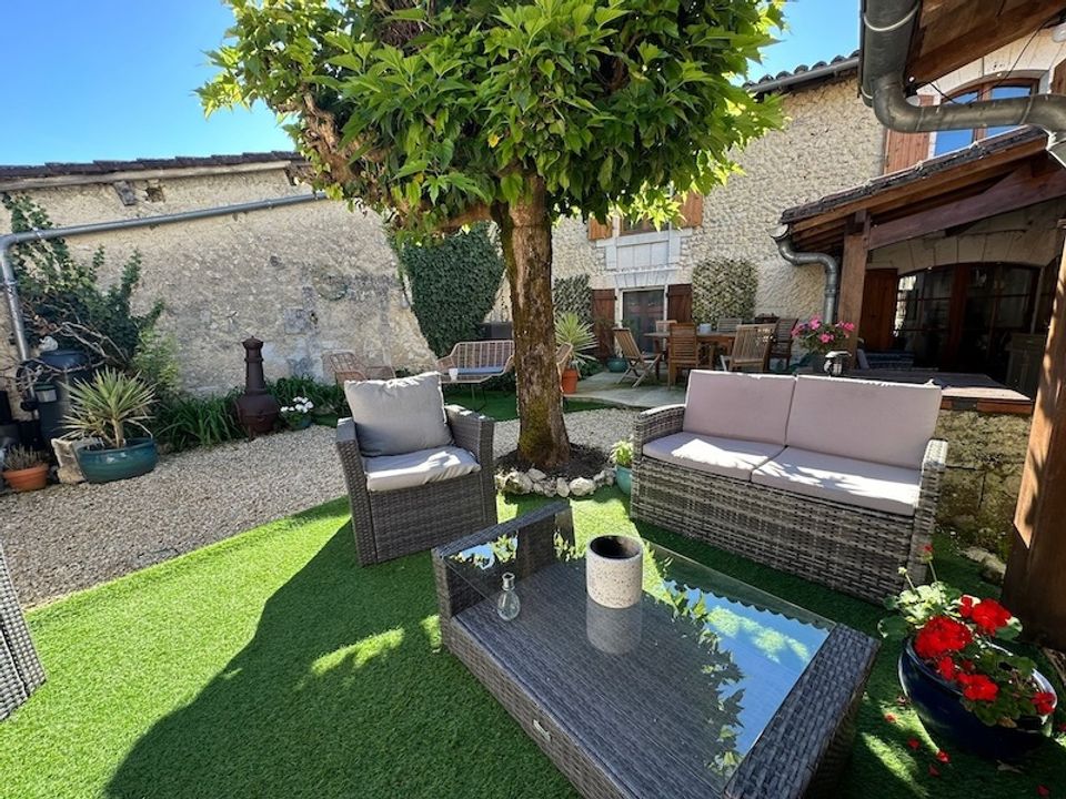 Villa i Saint-Paul-Lizonne, Dordogne - foto 2