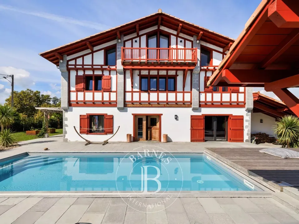 Villa i Larressore, Pyrenees-Atlantiques - foto 1