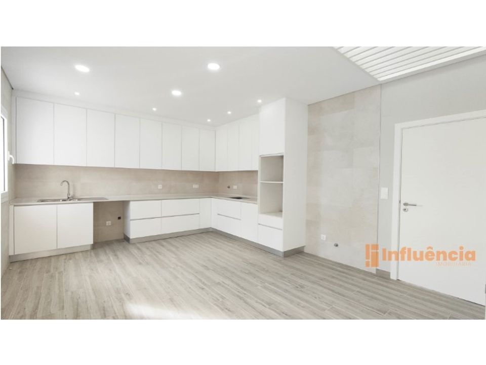 Villa i Covilha, Castelo Branco - foto 1