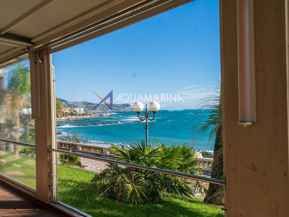 Erhvervsejendom i Sanremo, Imperia - foto 1