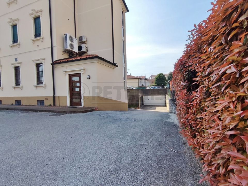 Garage i Sarego, Vicenza - foto 4