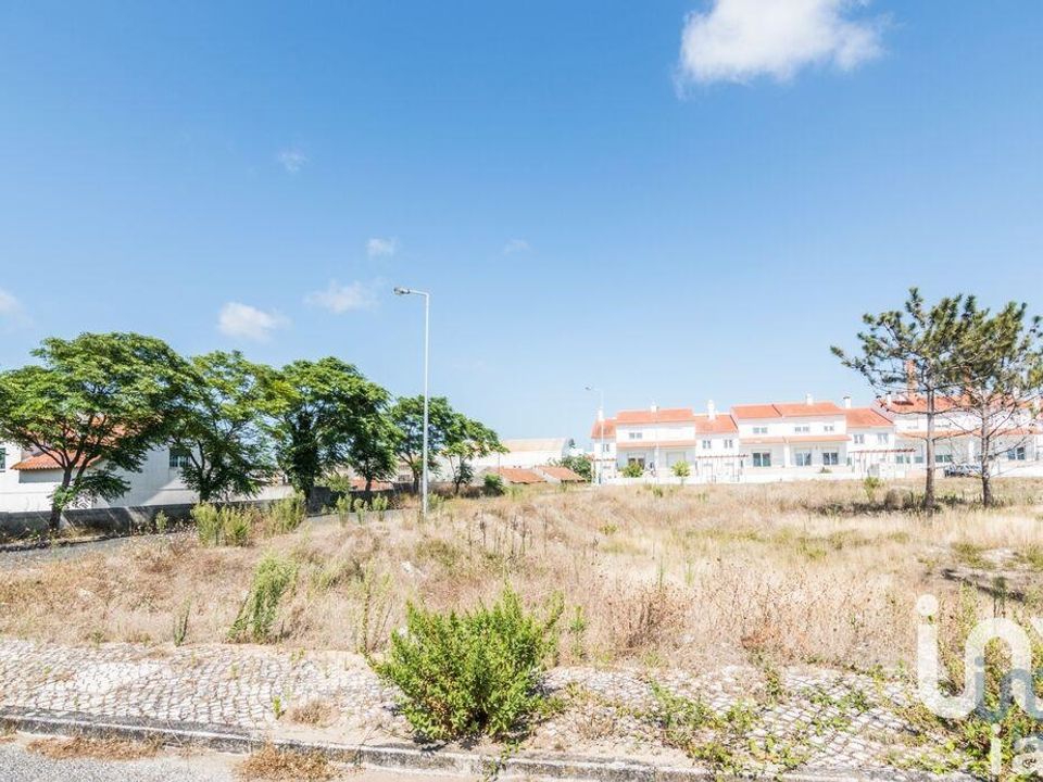 Helårsgrund i Marinha Grande, Leiria - foto 1