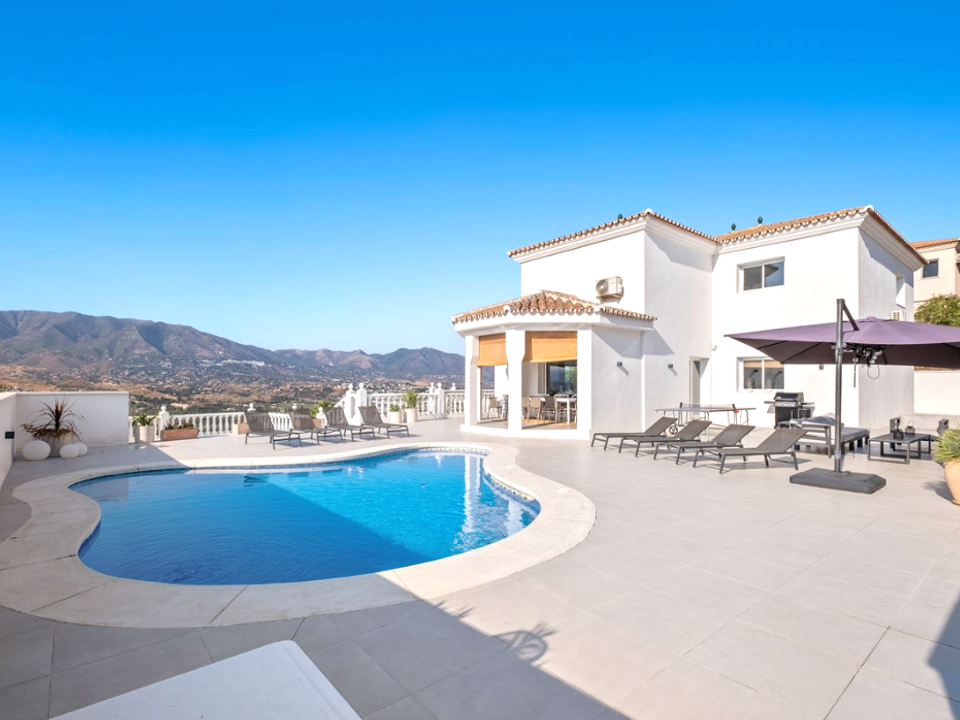Villa i Mijas Costa, Malaga - foto 1