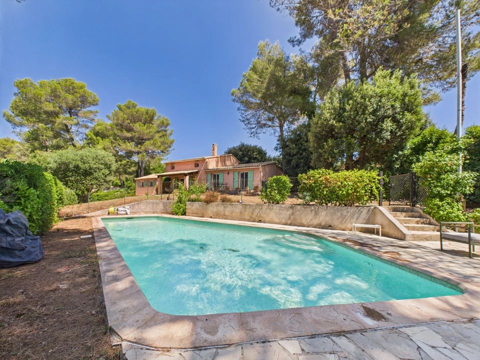 Villa i Valbonne, Alpes-Maritimes - foto 1