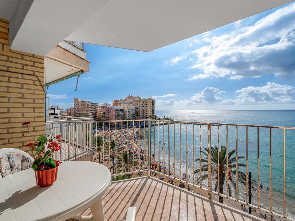 Lejlighed i Torrevieja, Alicante - foto 1