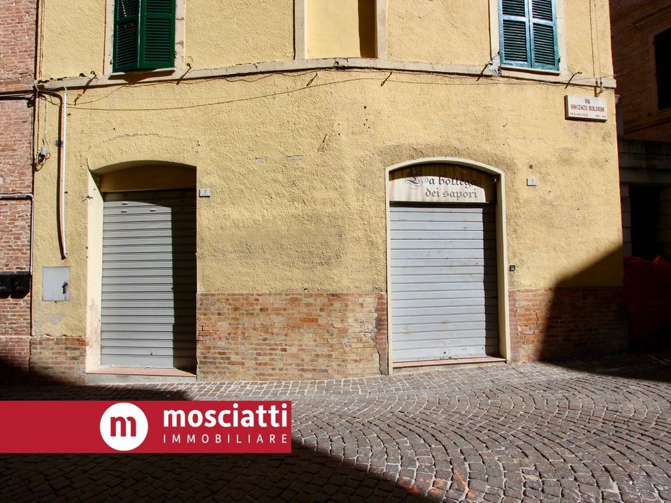 Erhvervsejendom i Matelica, Macerata - foto 2