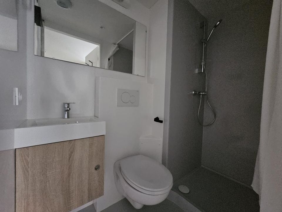 Apartment in Nimes, Gard - photo 5