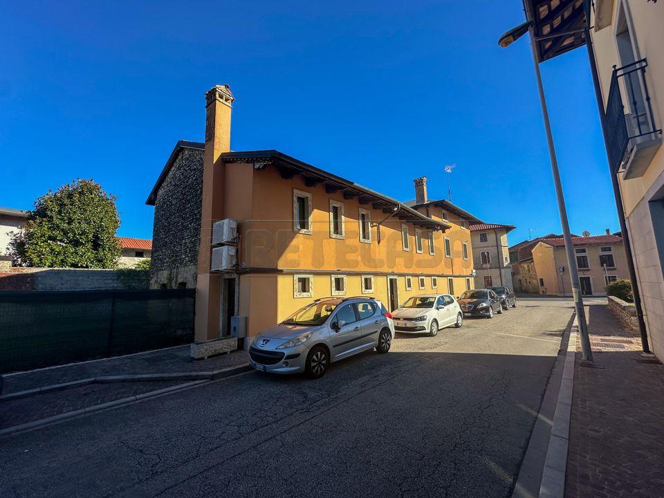Erhvervsejendom i Mortegliano, Udine - foto 2