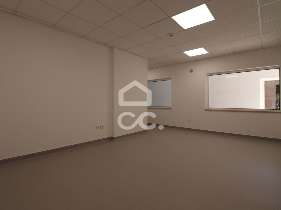 L'establiment comercial a Ansiao, Leiria - foto 1