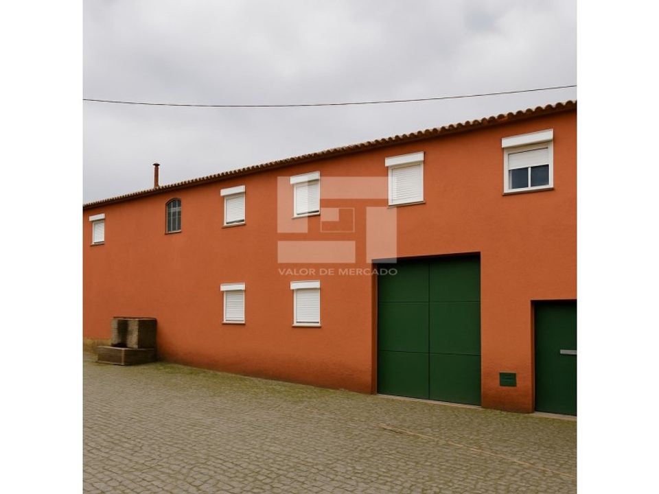 Byhus i Satao, Viseu - foto 1