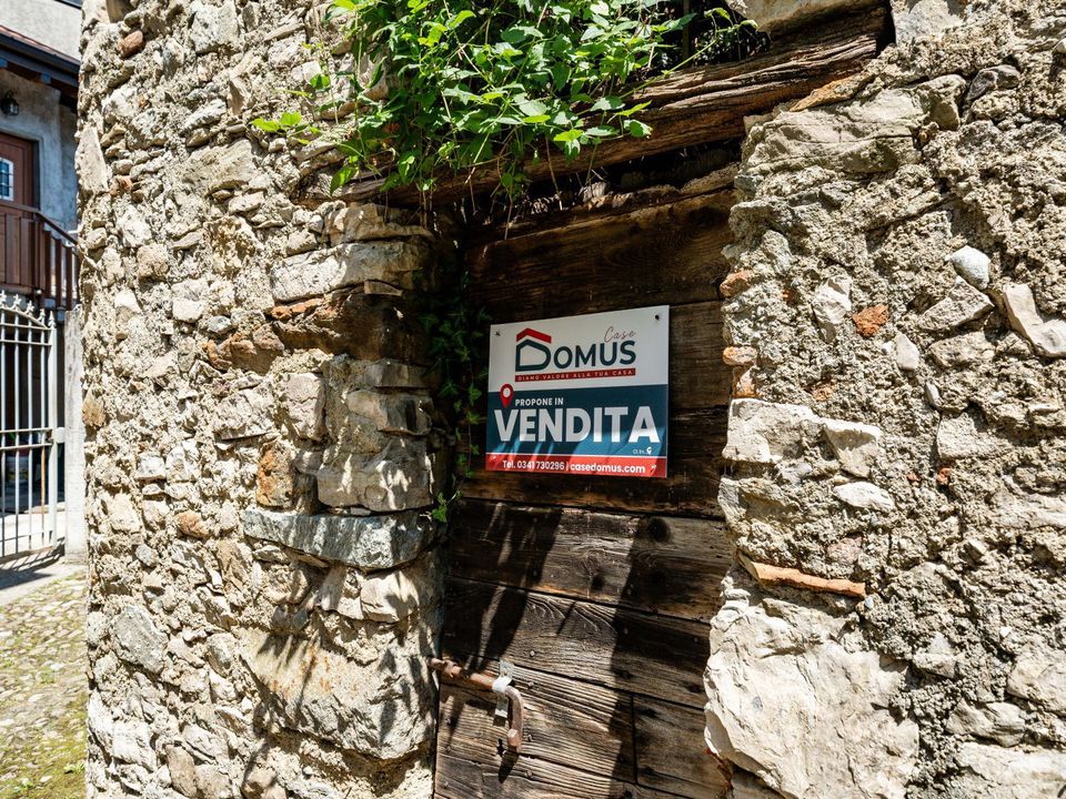 Villa i Mandello del Lario, Lecco - foto 1