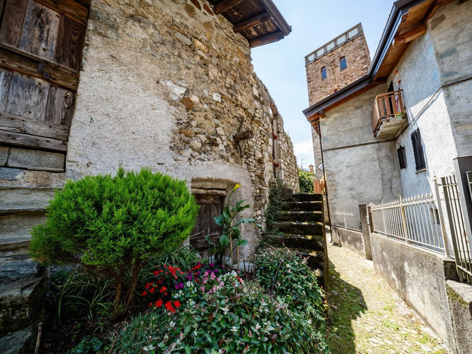 Villa i Mandello del Lario, Lecco - foto 2