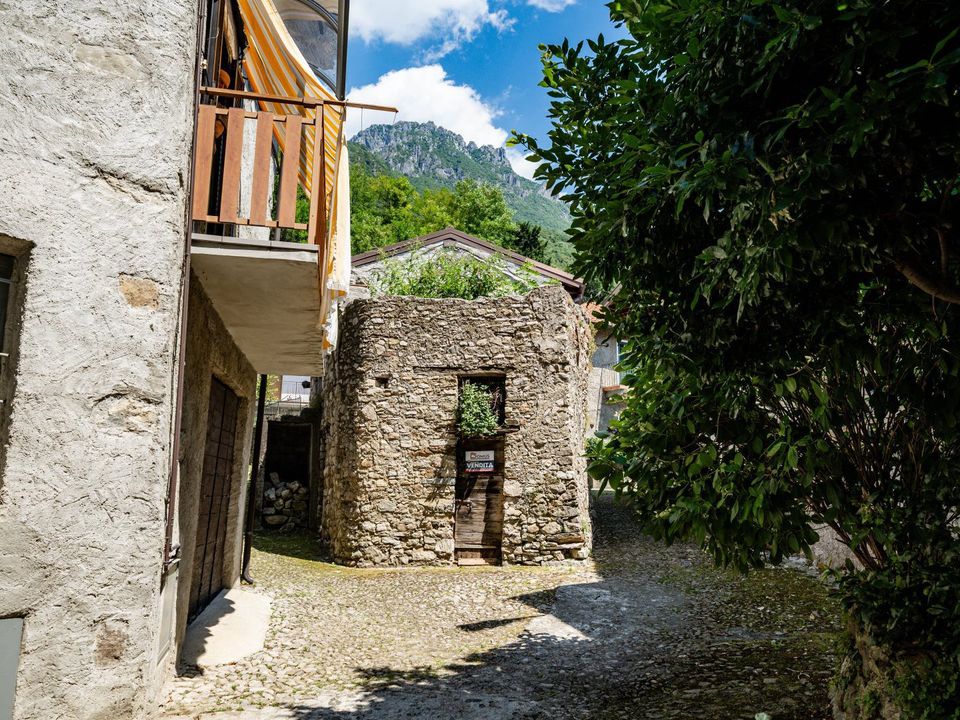 Villa i Mandello del Lario, Lecco - foto 4