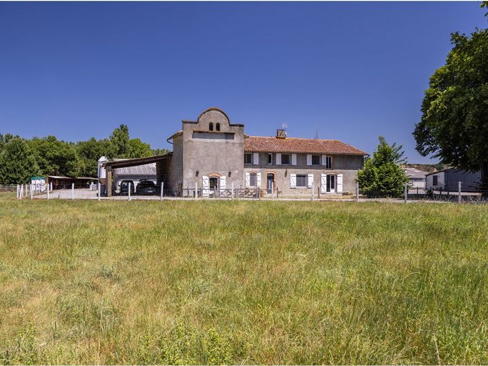 Villa i Carbonne, Haute-Garonne - bilde 2