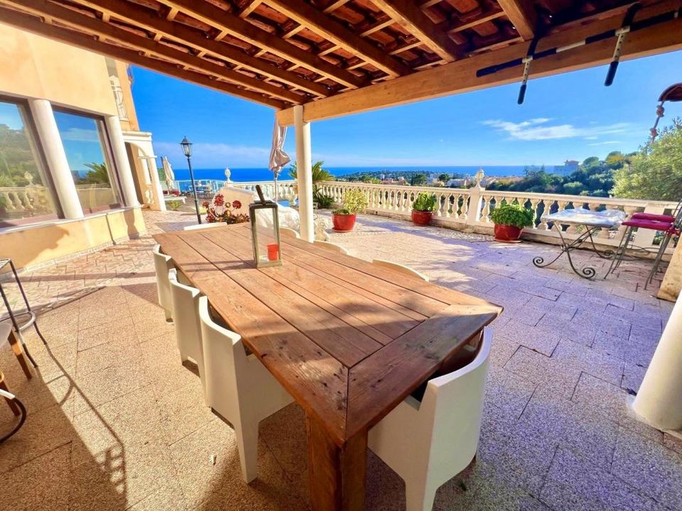 Villa i Roquebrune-Cap-Martin, Alpes-Maritimes - foto 1